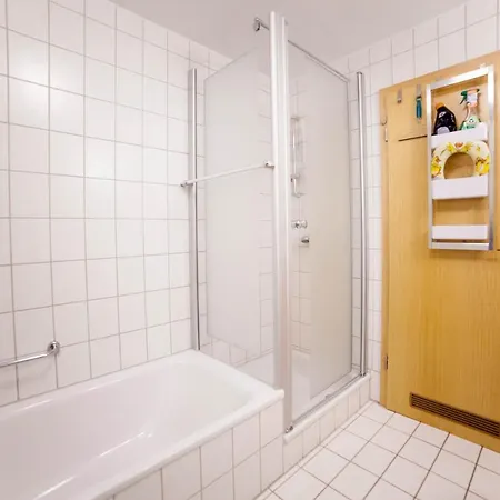 Apartment Fewoleipzig Sued Mit Tiefgarage Leipzig